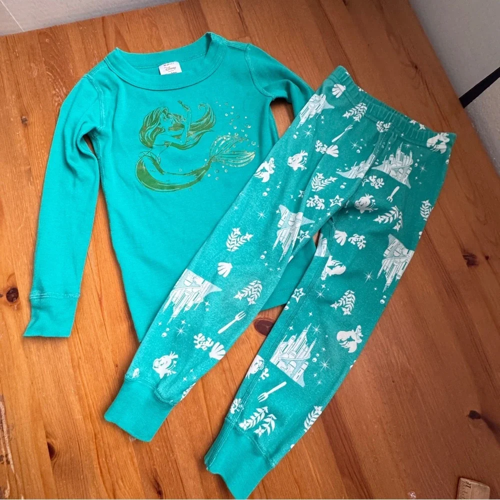 Hanna Andersson Disney little mermaid pajamas size 3